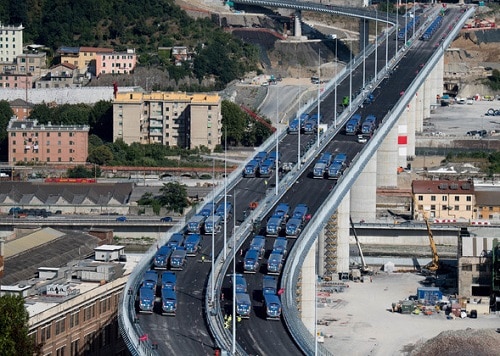 Puente de Génova completado