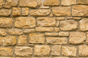 muro de piedra con aglomerante